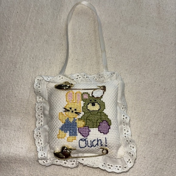 Handmade cross-stitch Pin‎ cushion Bear & Bunny "ouch" Cottagecore 4"x4" - Picture 1 of 7